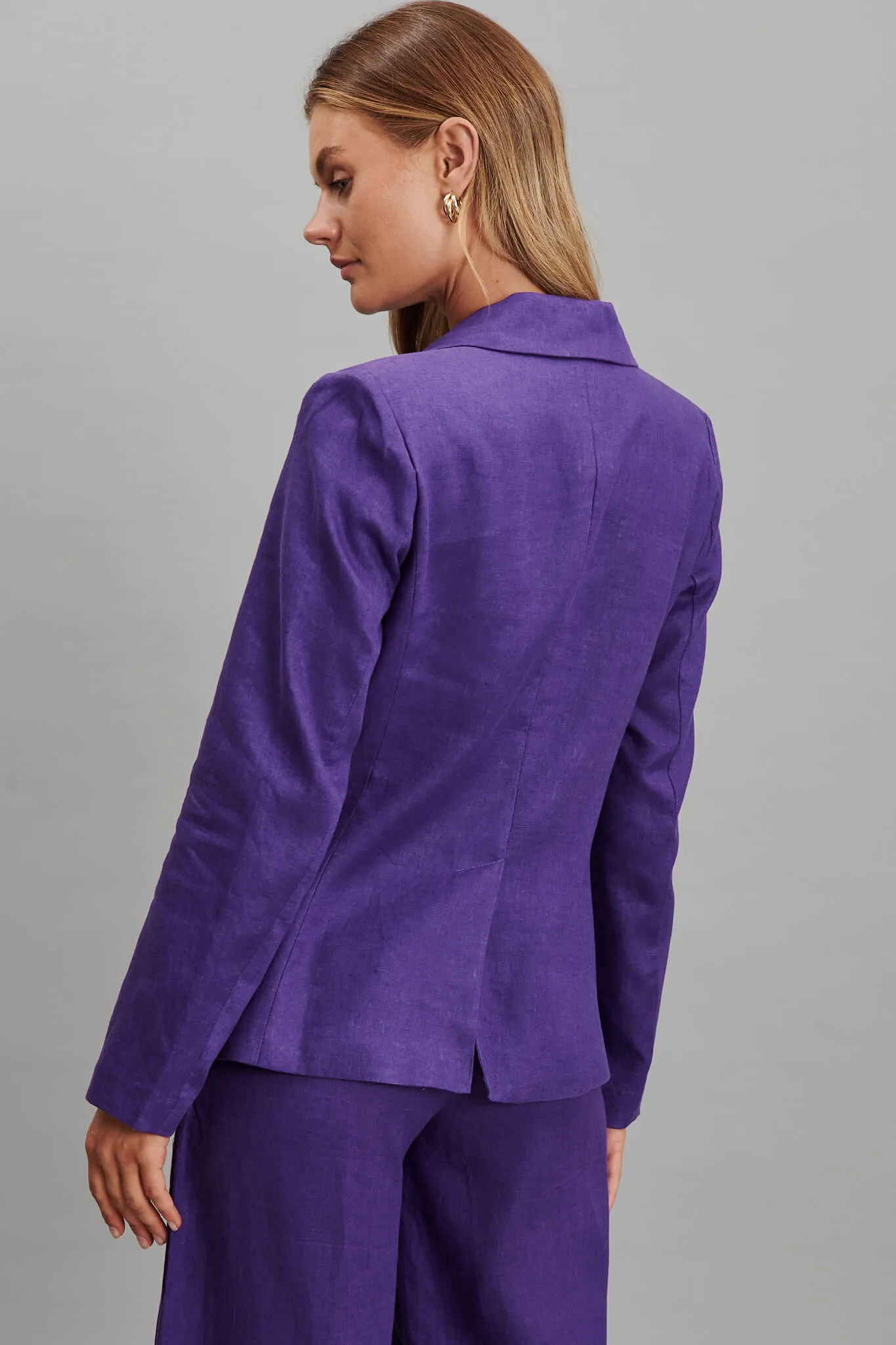 Deborah Blazer In Purple Pure Linen