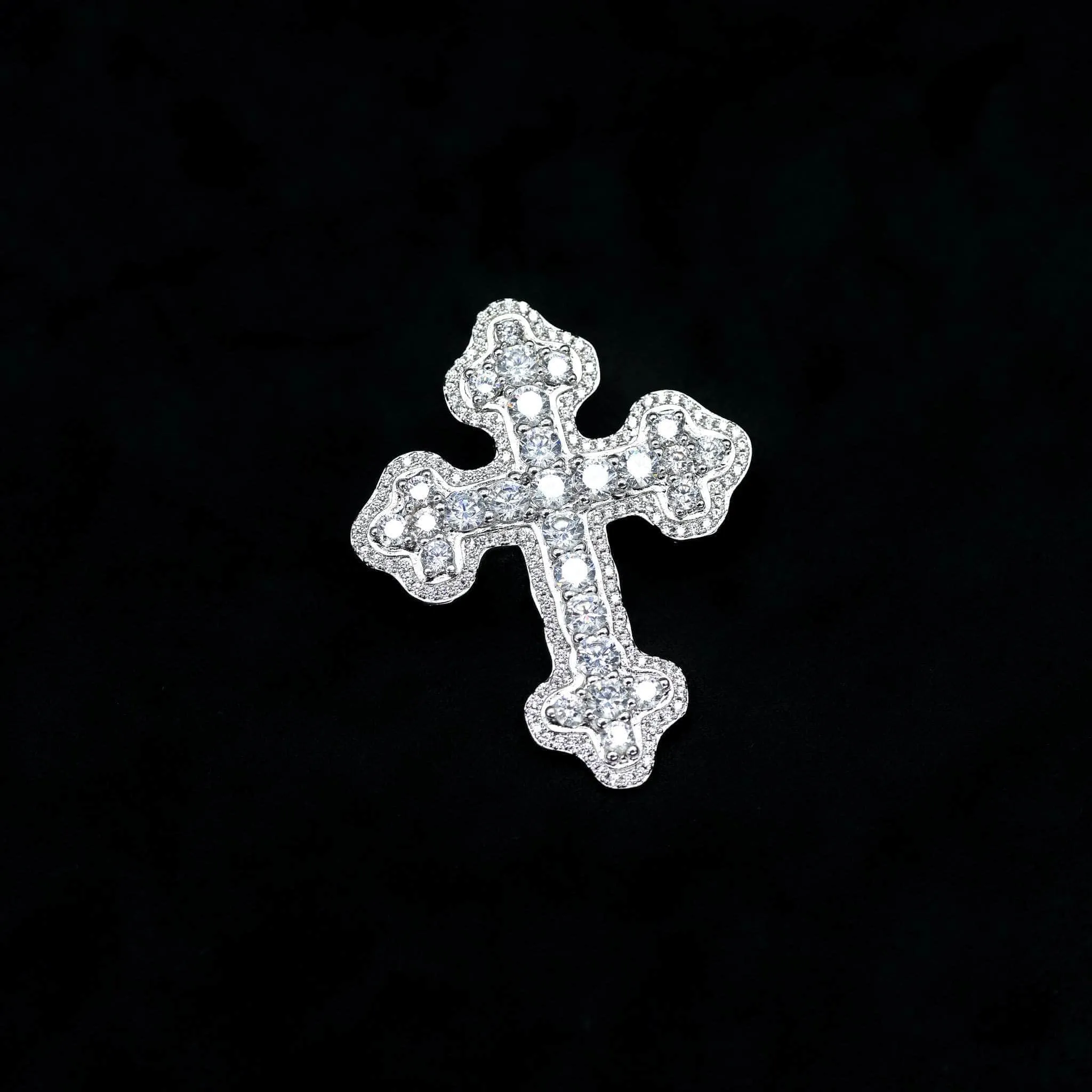 Large Clustered Cross In White Gold