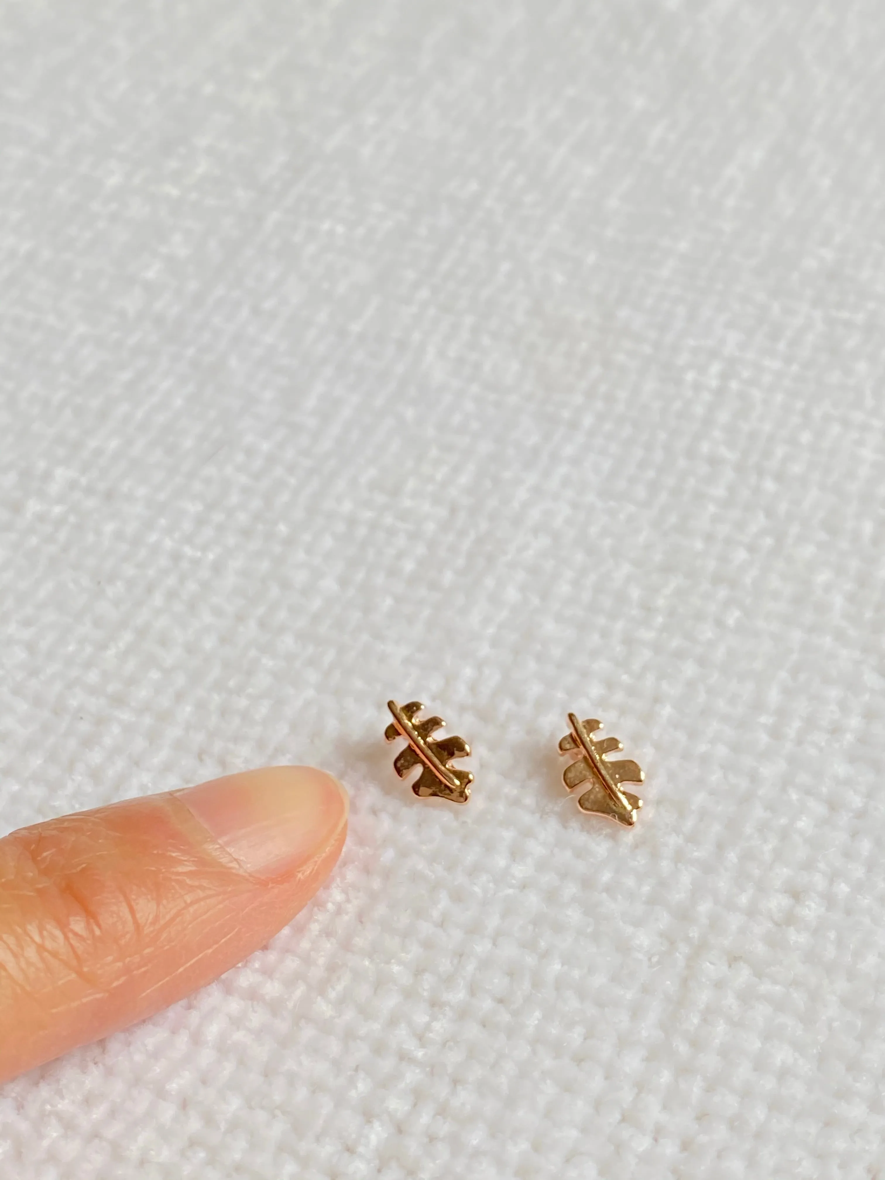 Leaf Stud earrings