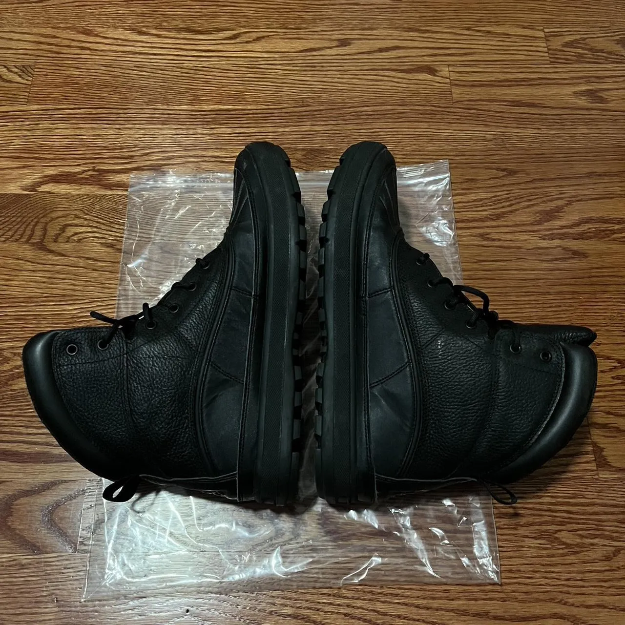 Nike ACG Men's Black Boots