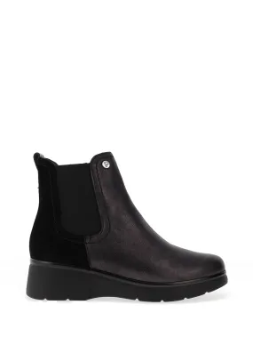 Pitillos Leather Chelsea Boots, Black