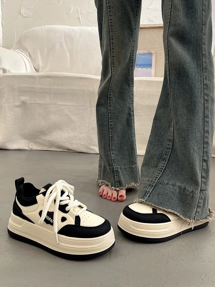 Popular niche thick-soled sneakers for women in spring and autumn, versatile super hot white shoes 2024 new Korean casual sports