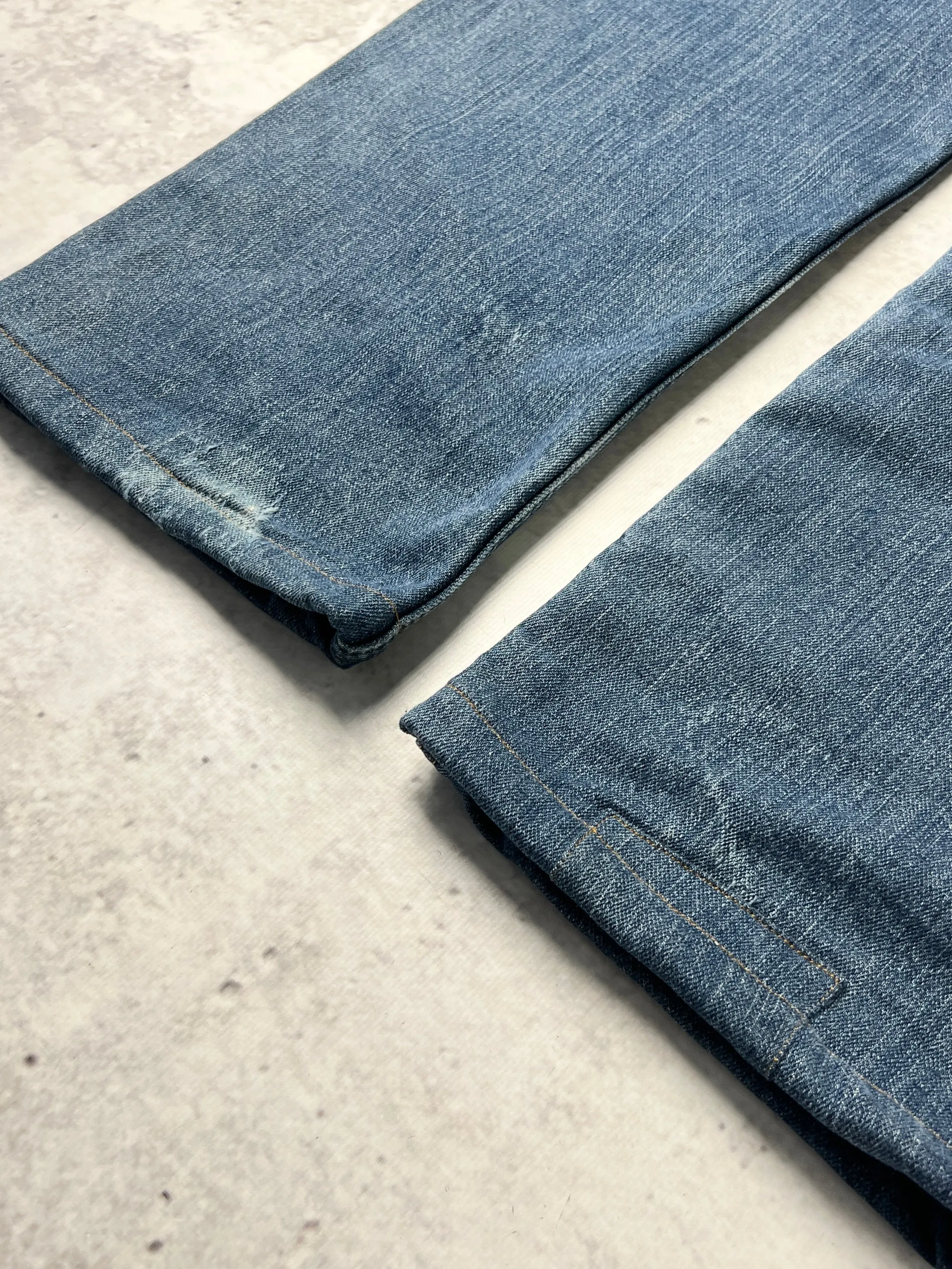 Vintage Carhartt blanket lined denim jeans (W36 x L29)