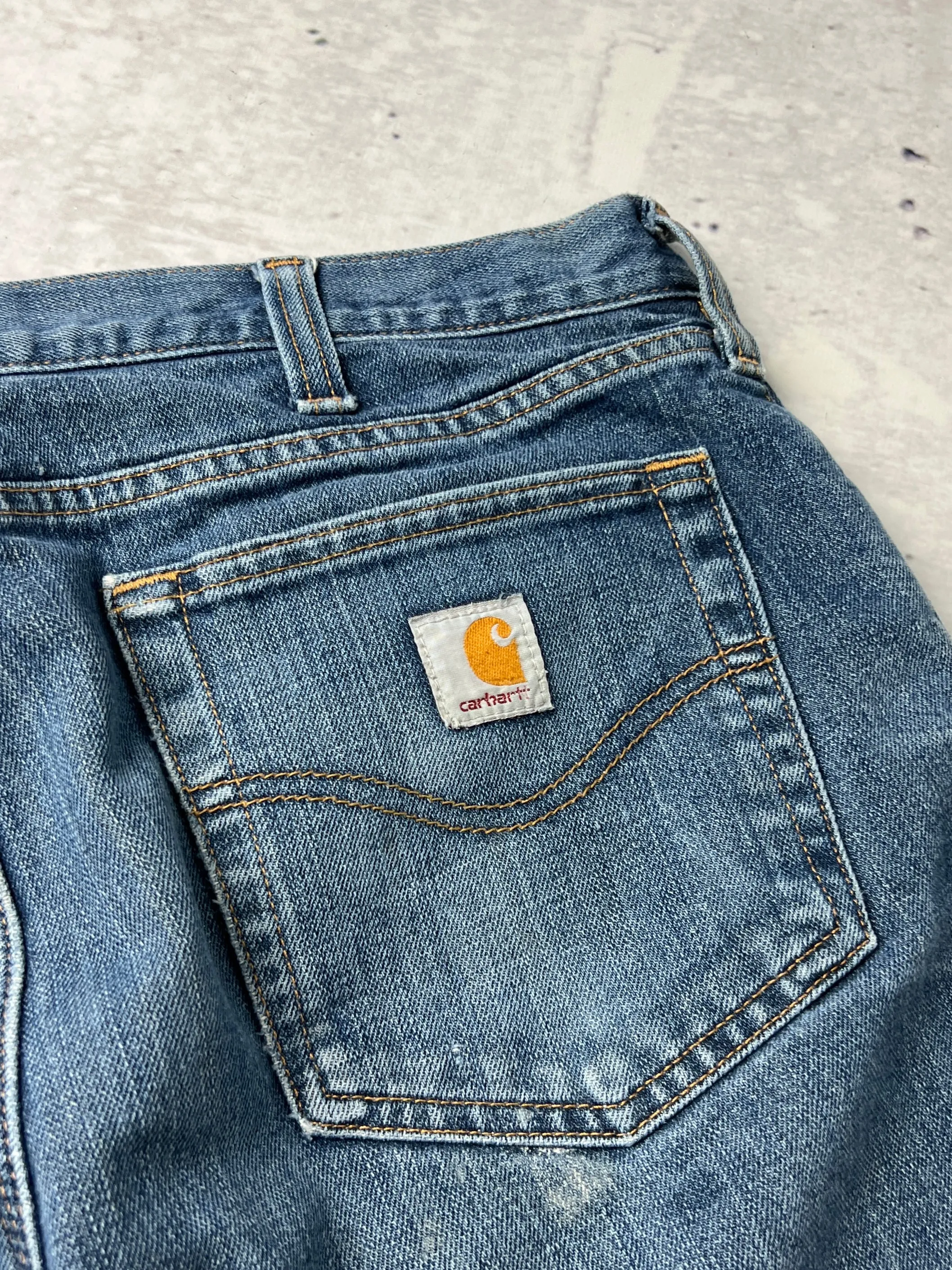 Vintage Carhartt blanket lined denim jeans (W36 x L29)